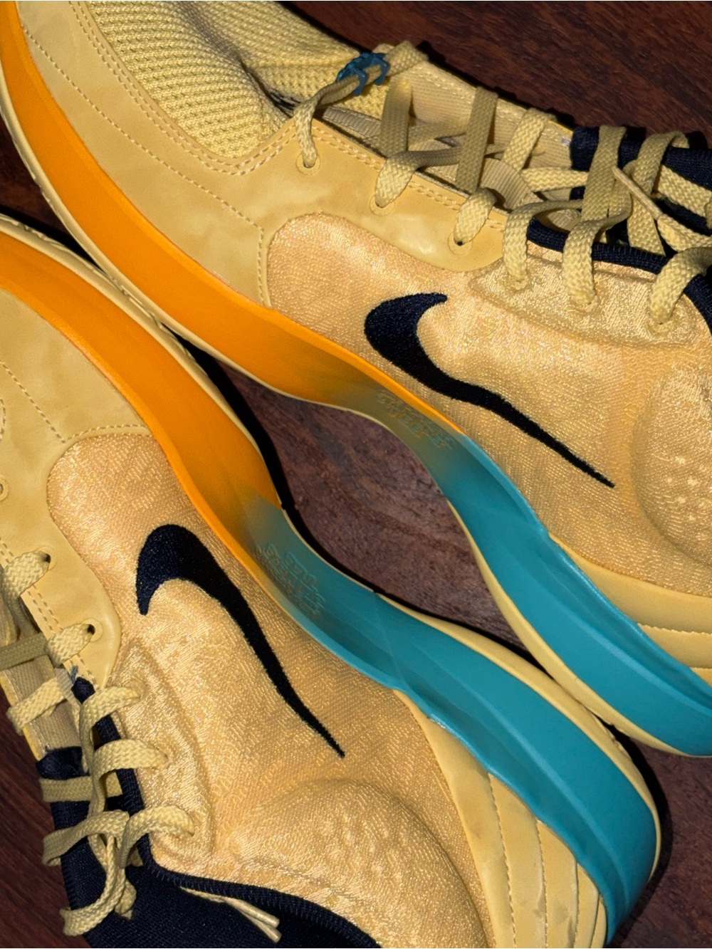 Nike size 16 - Picture 10 of 13
